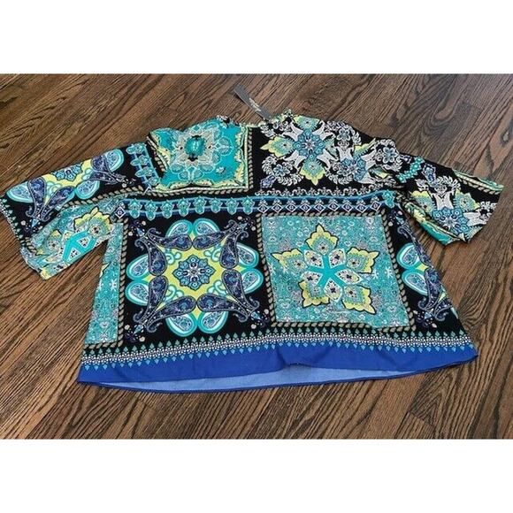 NWT Olivia & Martin Floral Blouse Short Sleeve V-Neck Multicolor Plus Size 2X - Picture 2 of 10